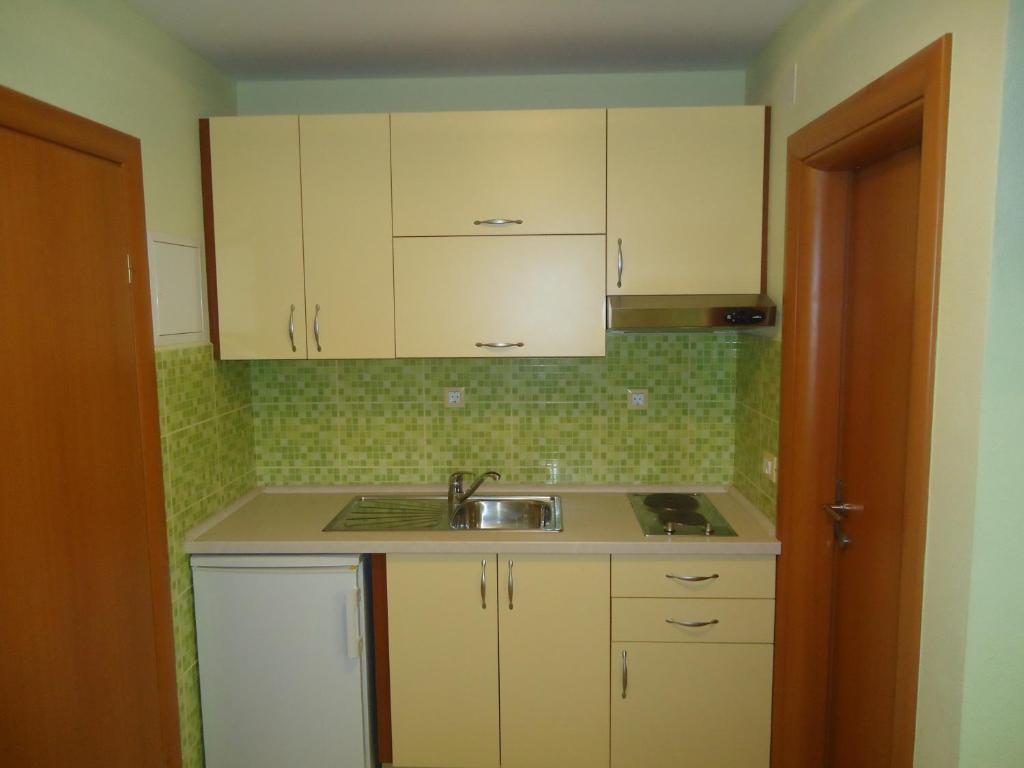Villa Grgo Apartments Tucepi Ruang foto