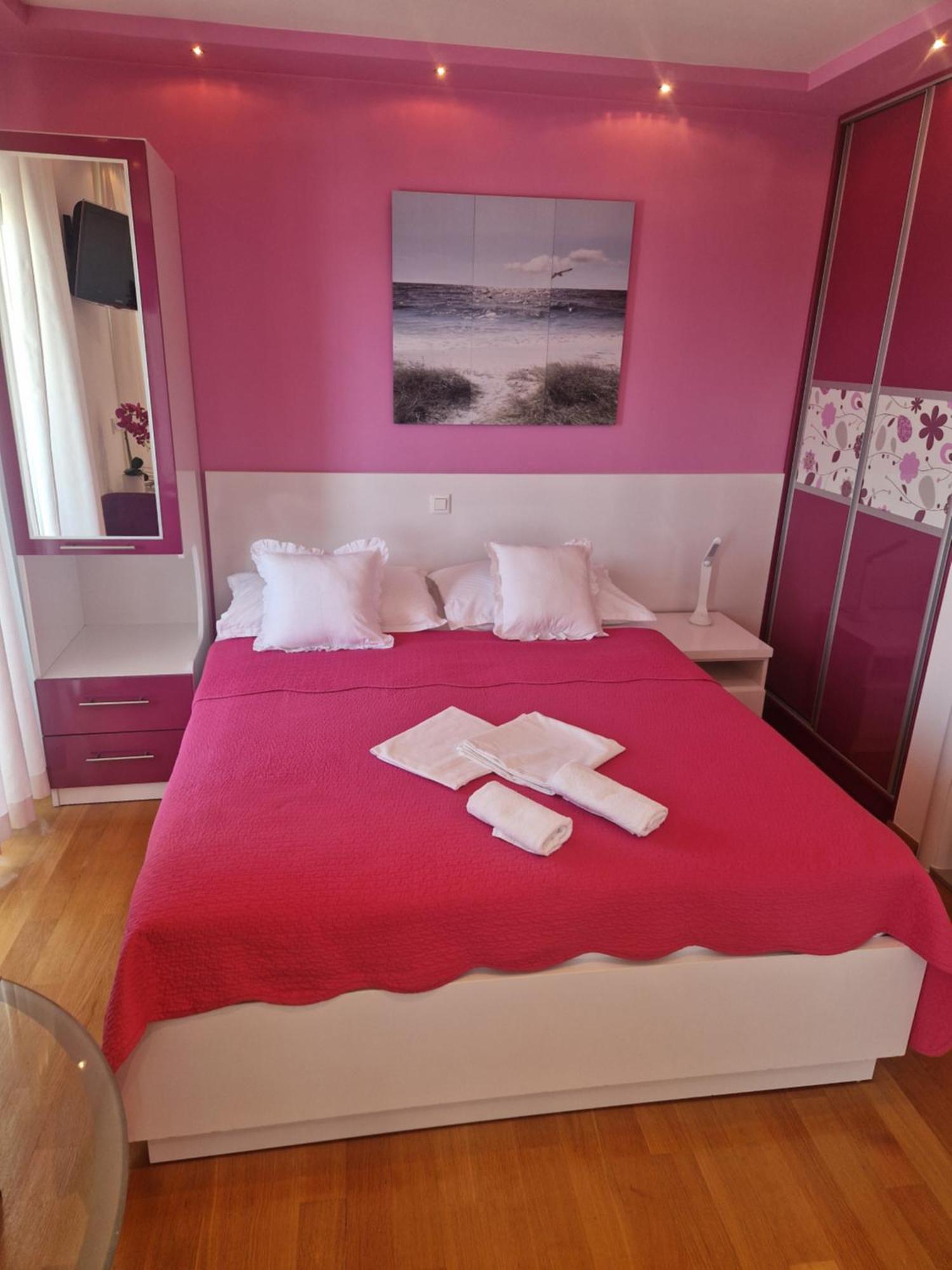 Villa Grgo Apartments Tucepi Bagian luar foto